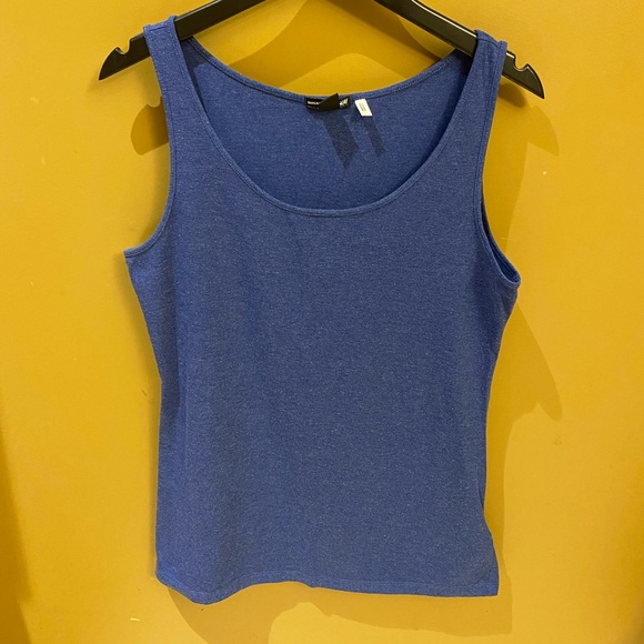 3 /$15 H&M Basic Tank top - Picture 1 of 3